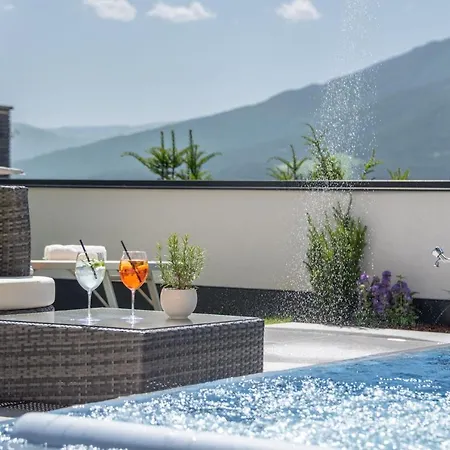 Hotel Tyrol 3*