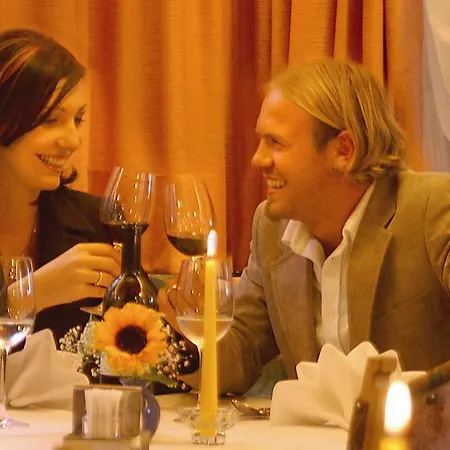 Hotel Tyrol 3*